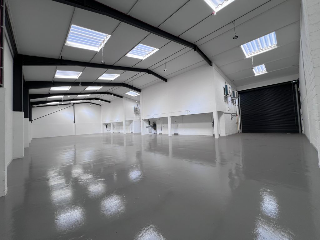 Property photo 2 of 3