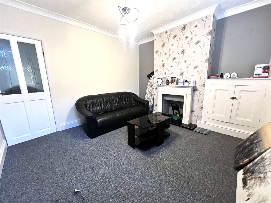 Property photo 3 of 10 Picture No. 08