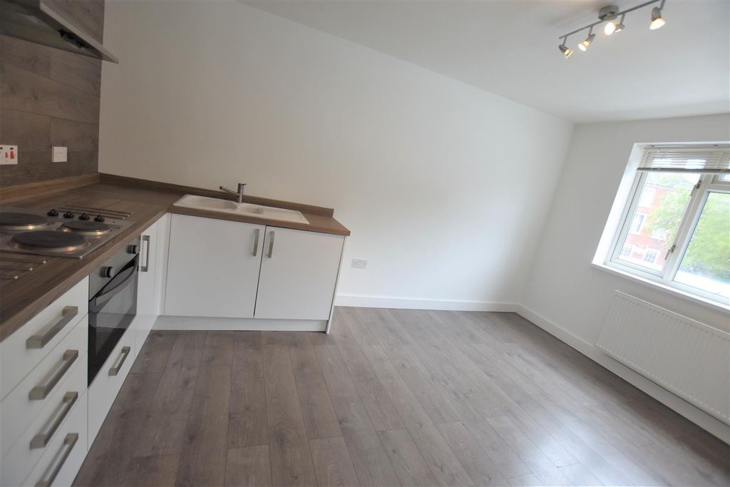 Property photo 3 of 7 20.Jpg