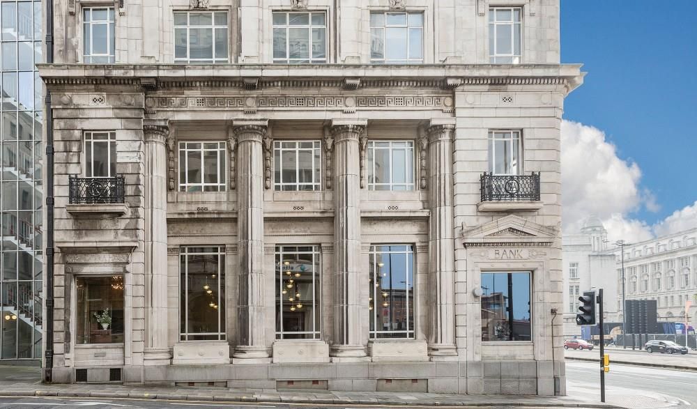 Property photo 1 of 7 External