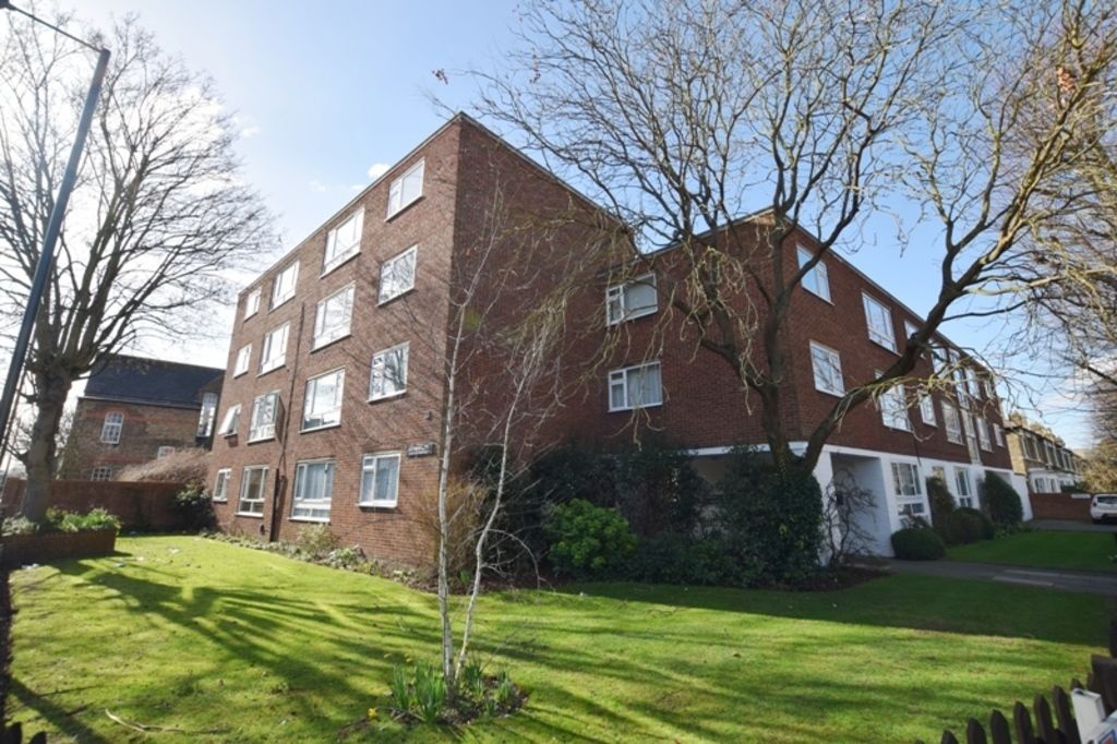 Property photo 1 of 8