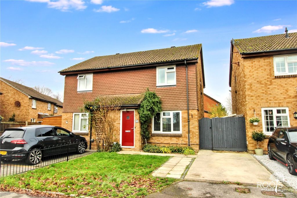 Property photo 1 of 14 Frontage