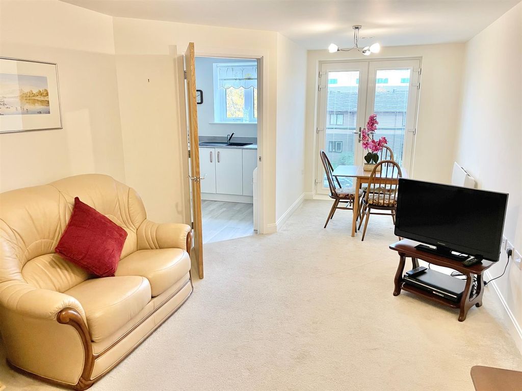 Property photo 2 of 20 Img_9732.Jpg