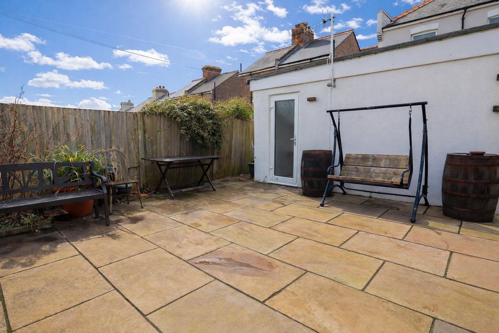 Property photo 1 of 7 Communal Garden