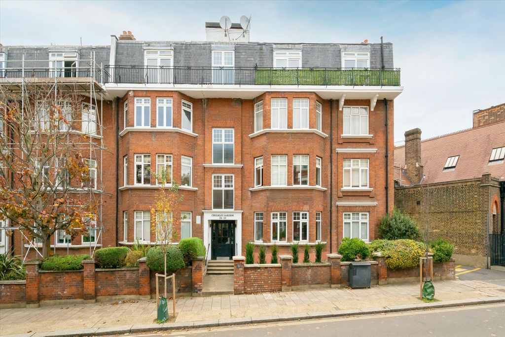 Property photo 1 of 16 Image