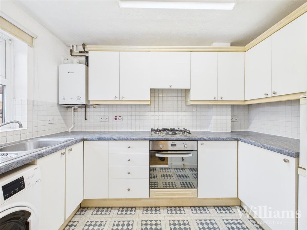 Property photo 2 of 15 Cam04950G0-Pr0109-Still001.Jpg