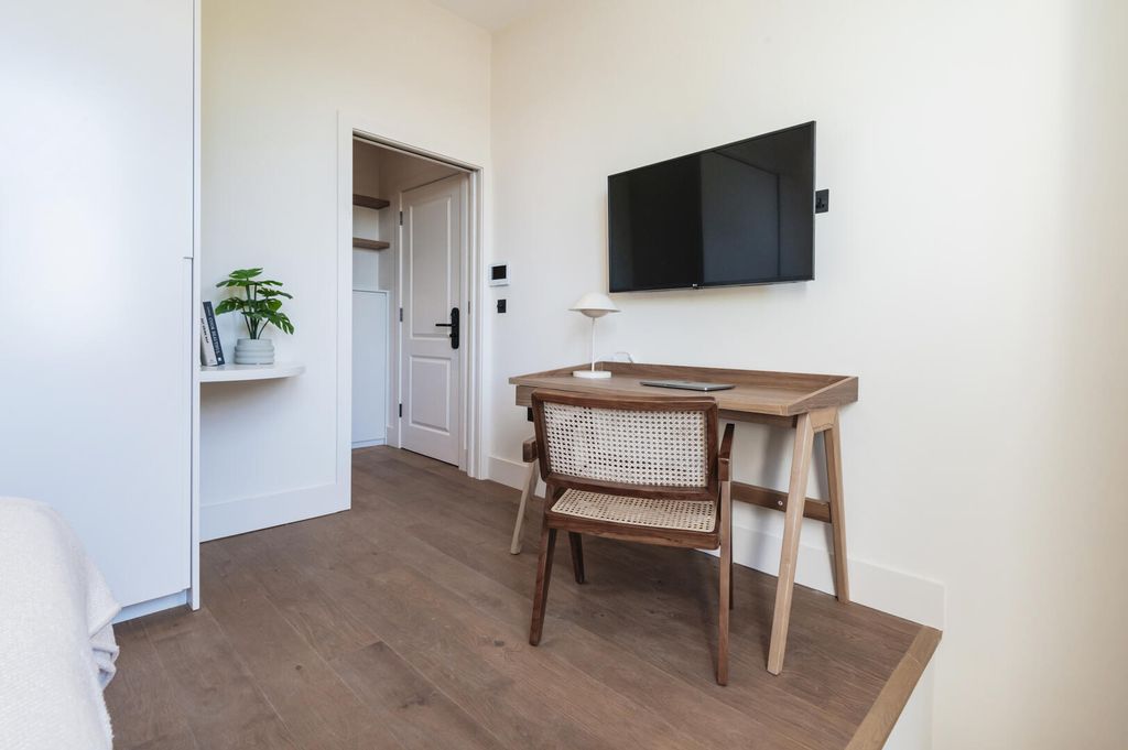 Property photo 2 of 15 Rog_9987.Jpg