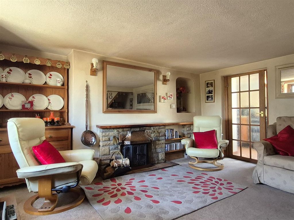 Property photo 2 of 15 2.Jpg