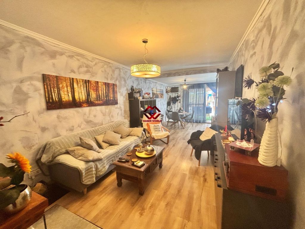 Property photo 1 of 42