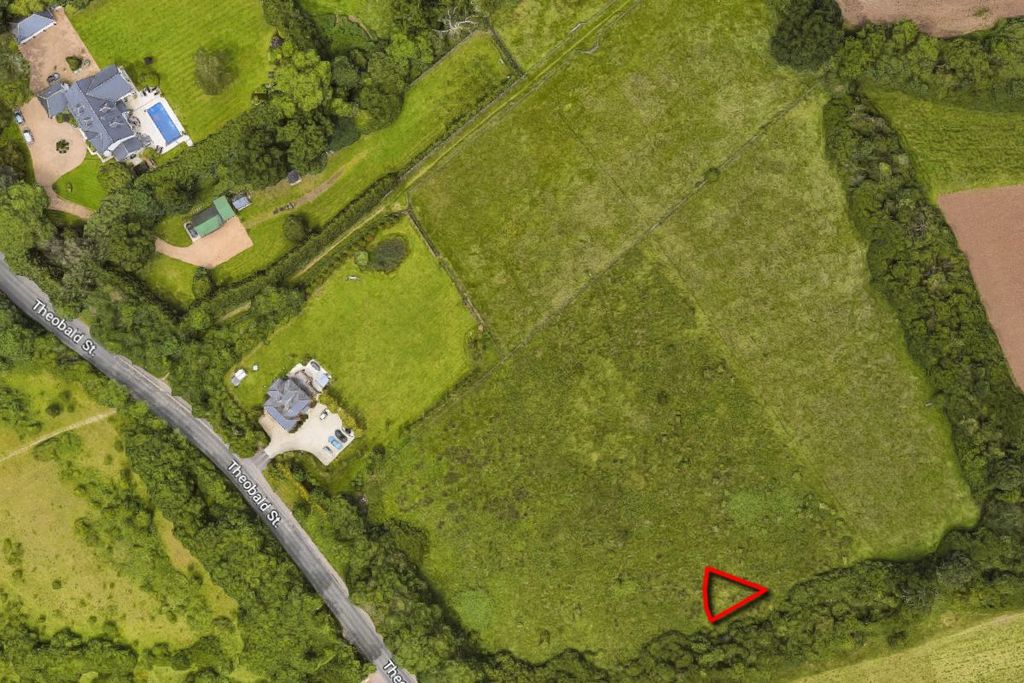 Property photo 1 of 7