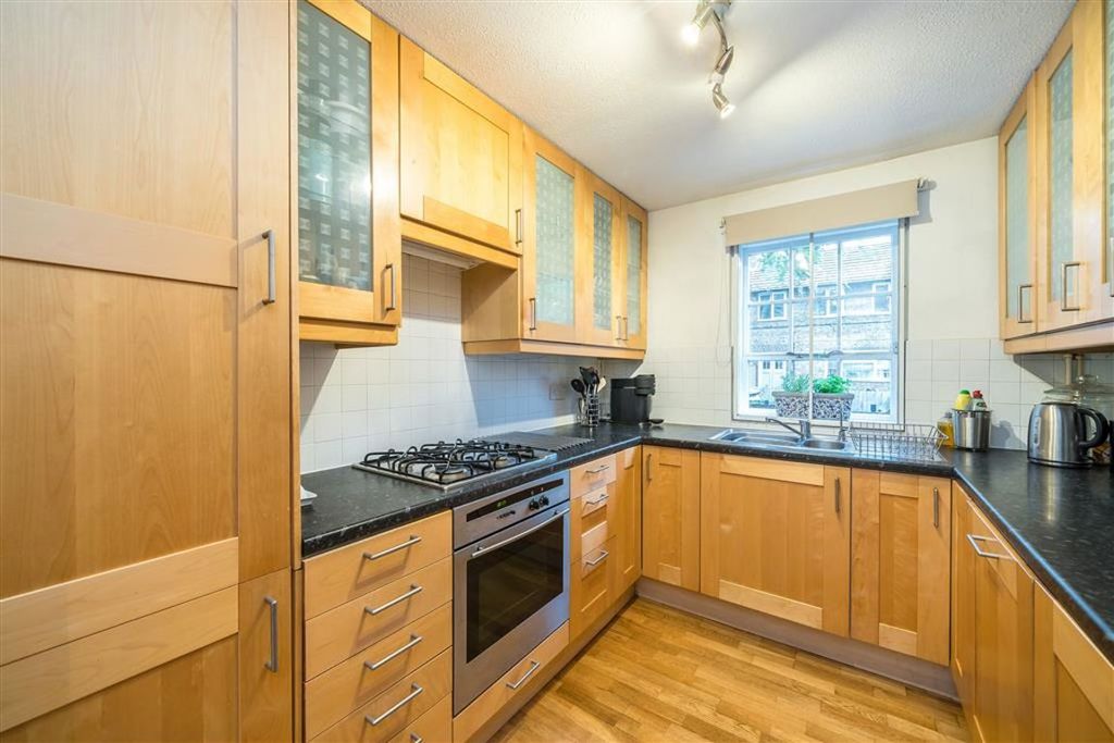 Property photo 3 of 9