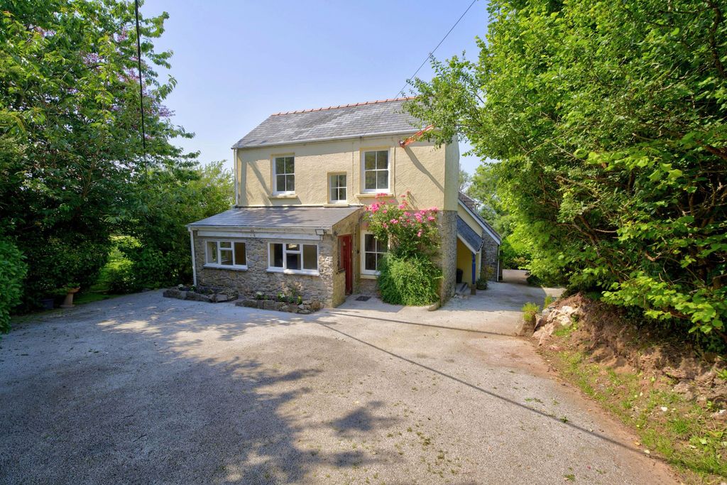 Property photo 1 of 30