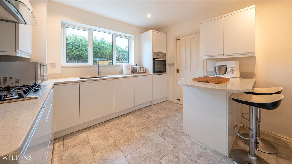 Property photo 2 of 35 Picture No. 07