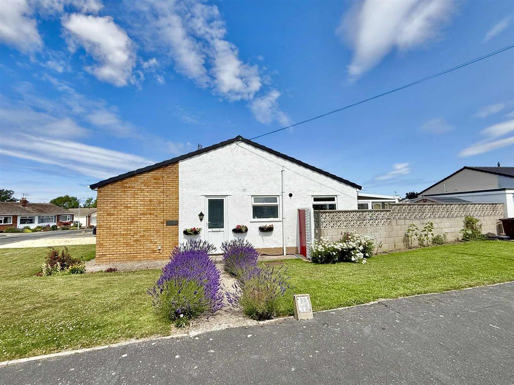 Property photo 1 of 11 Front.Jpg