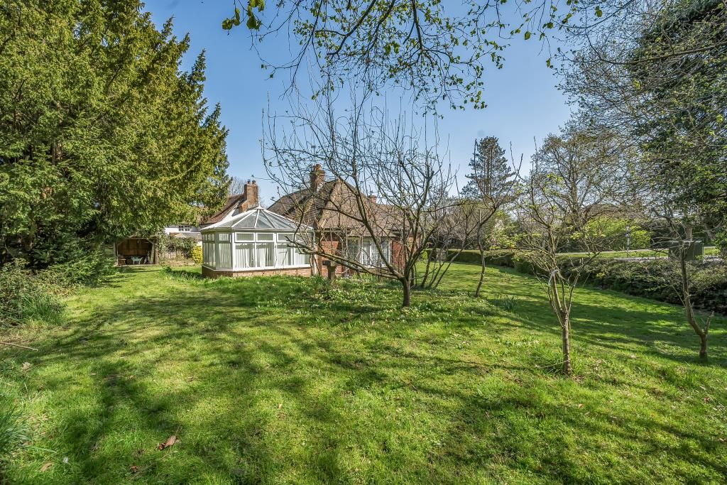 Property photo 3 of 18 Garden View
