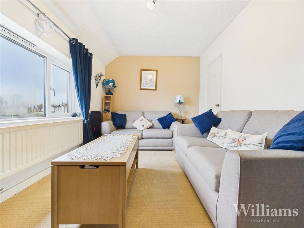 Property photo 2 of 9 Cam02861G0-Pr0519-Still012.Jpg