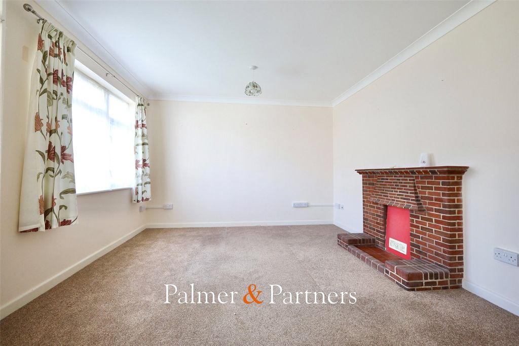 Property photo 2 of 10 Picture No. 06