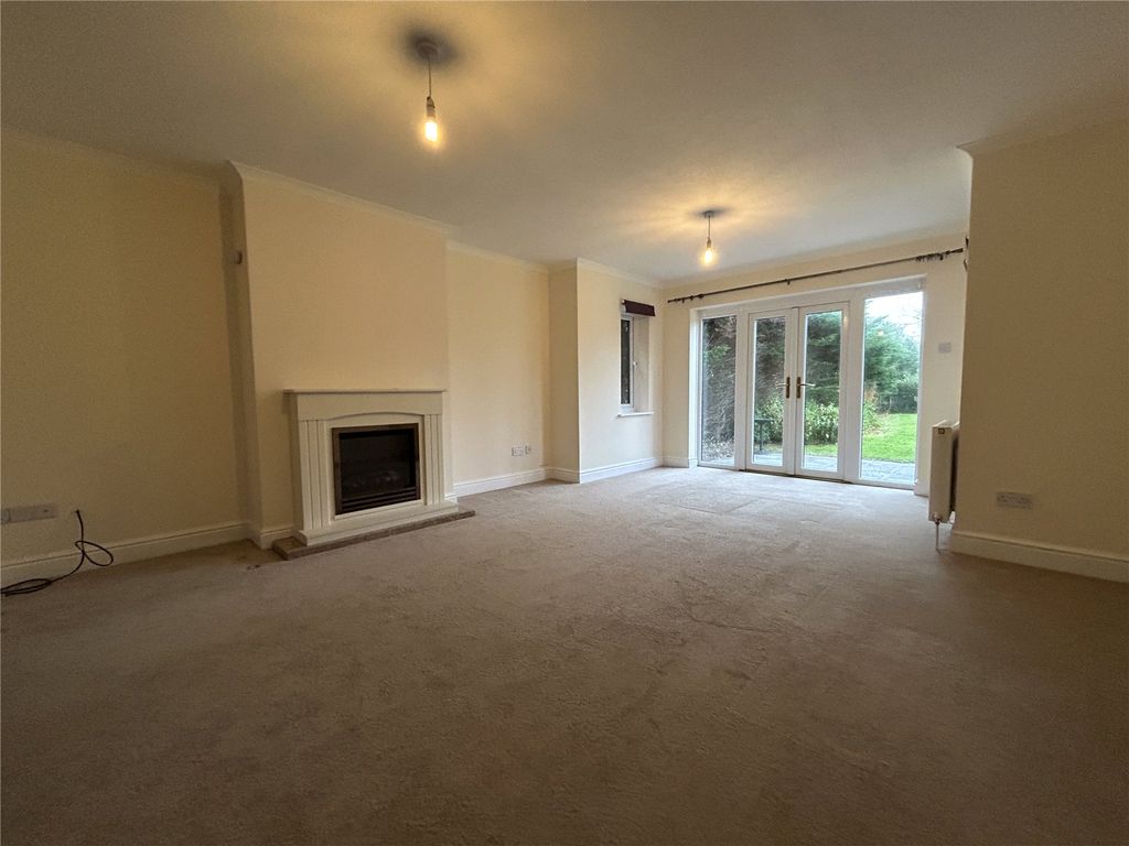 Property photo 2 of 14 Picture No. 22