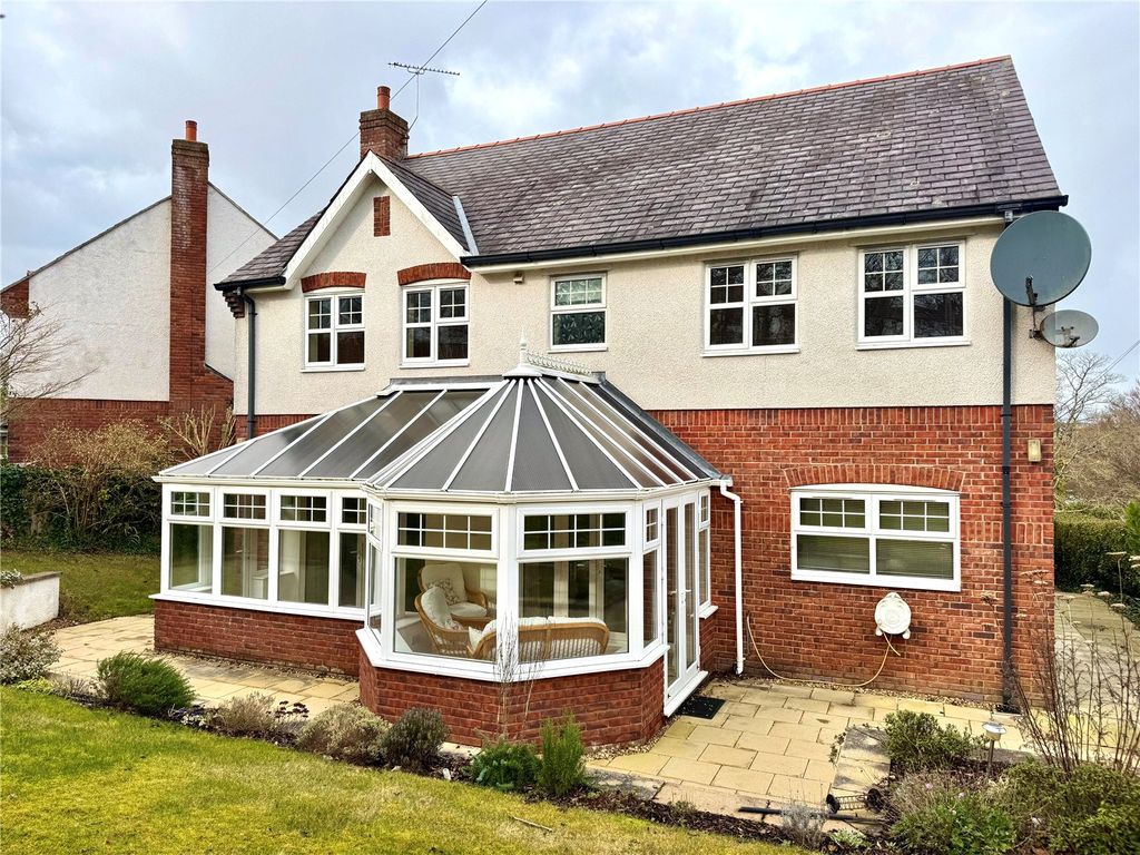 Property photo 1 of 19 Picture No. 35