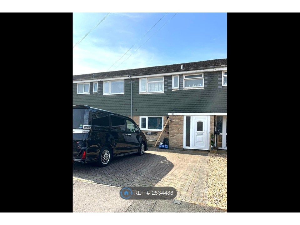 Property photo 2 of 15 Front