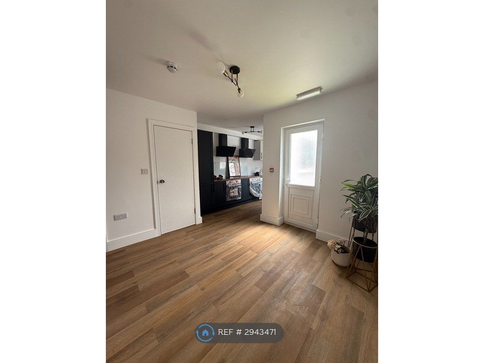 Property photo 2 of 22 Open Plan Kitchen Living Room