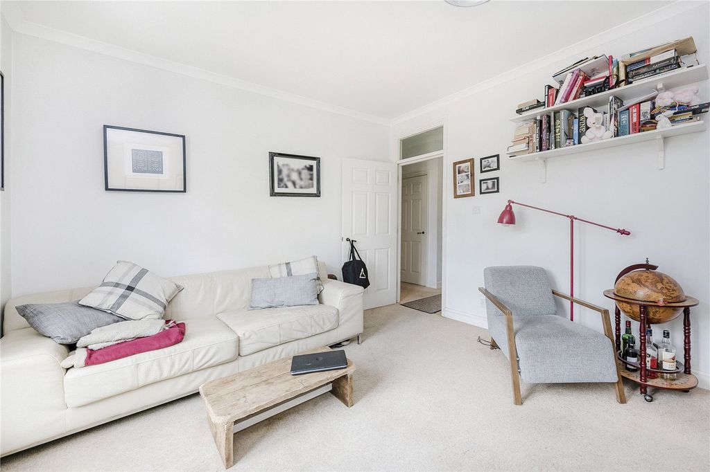 Property photo 3 of 9 Picture No. 20