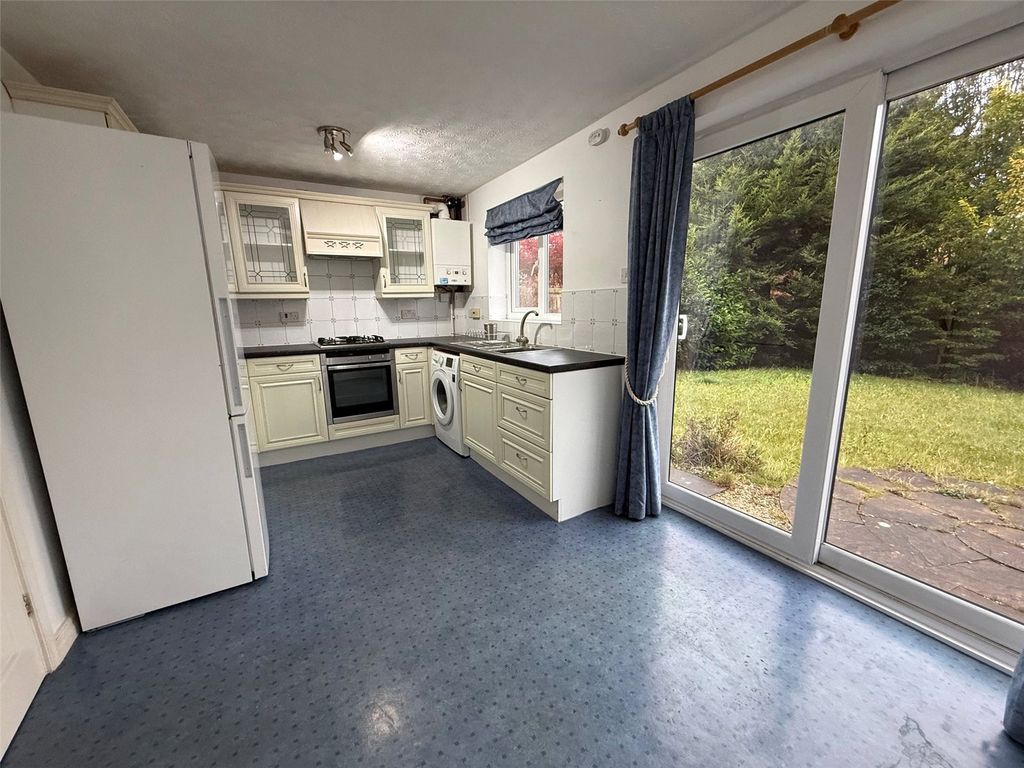Property photo 3 of 10 Picture No. 17