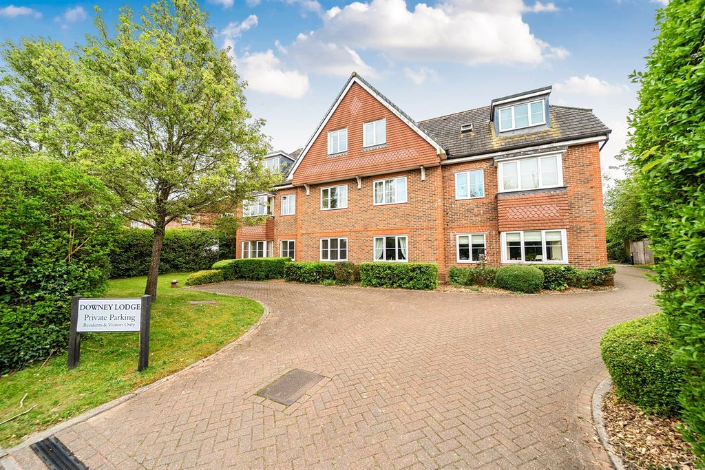 Property photo 1 of 6 (Main)