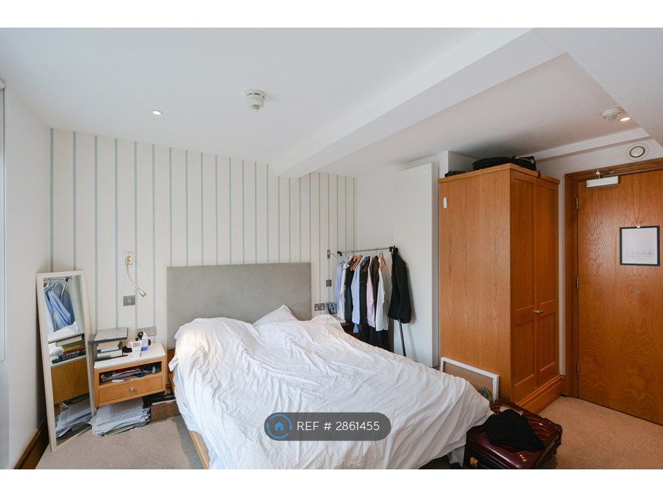 Property photo 3 of 5
