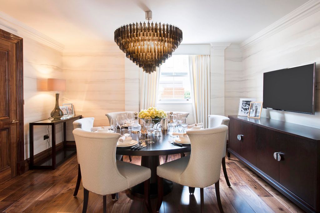 Property photo 2 of 11 Gallery