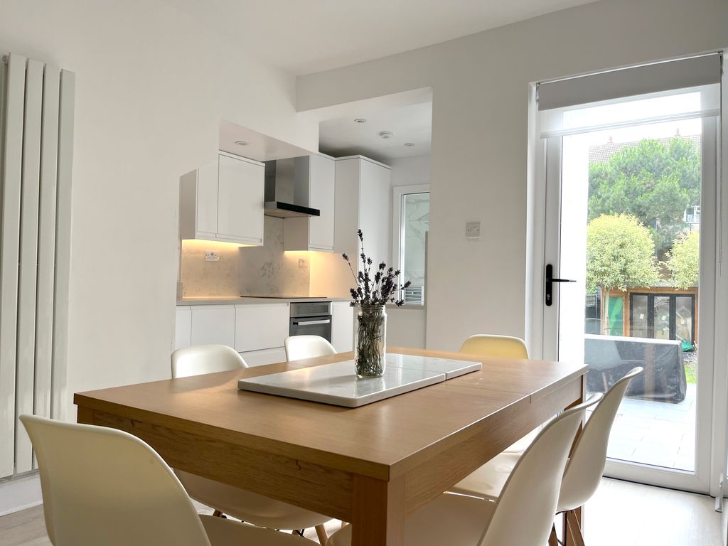 Property photo 1 of 23 7