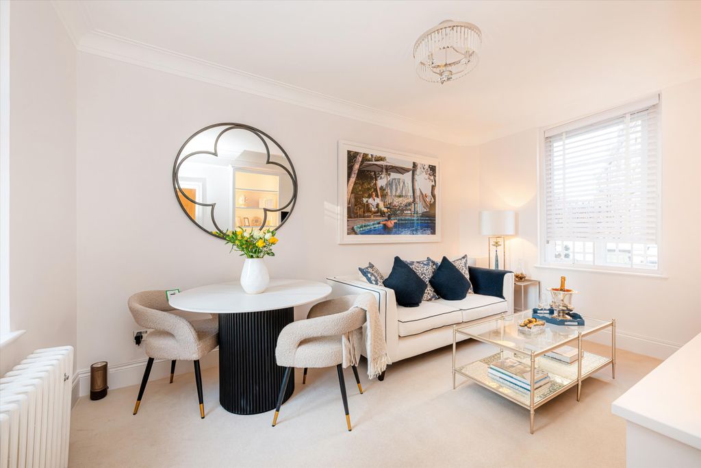 Property photo 1 of 10 Image