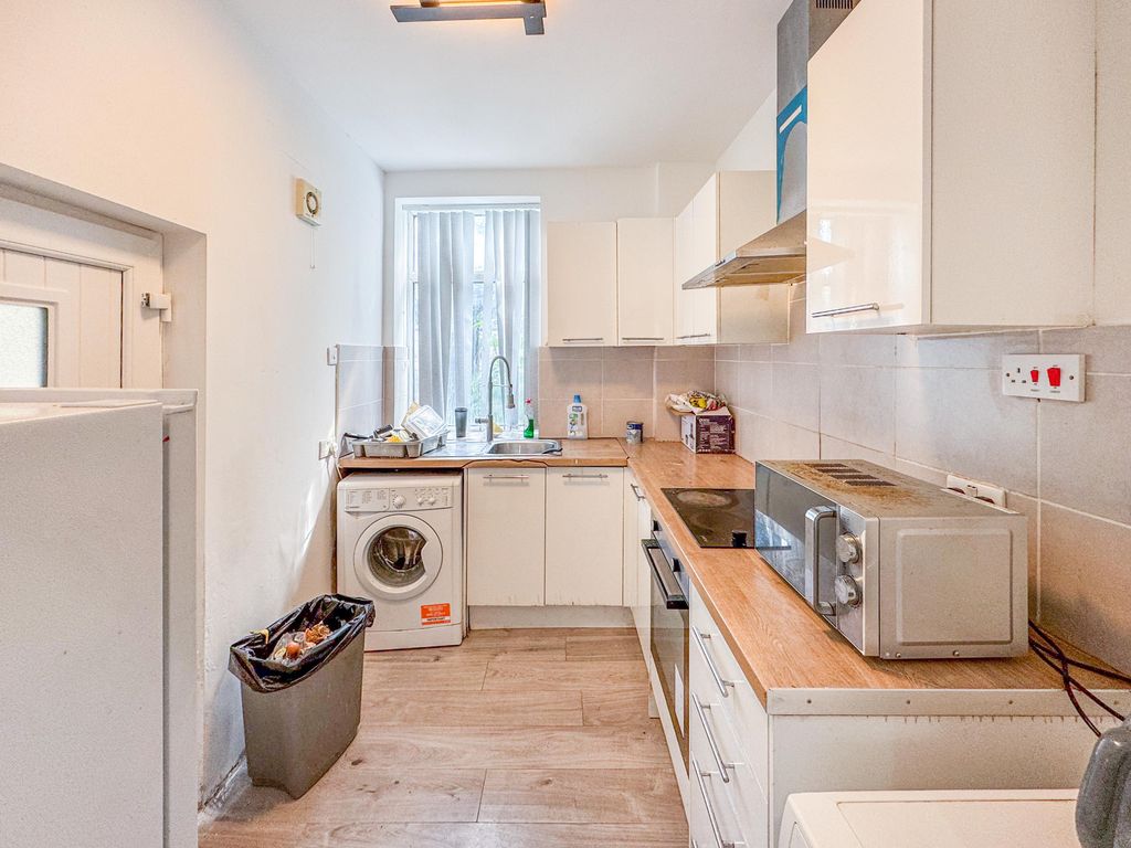 Property photo 3 of 10 Img_0673