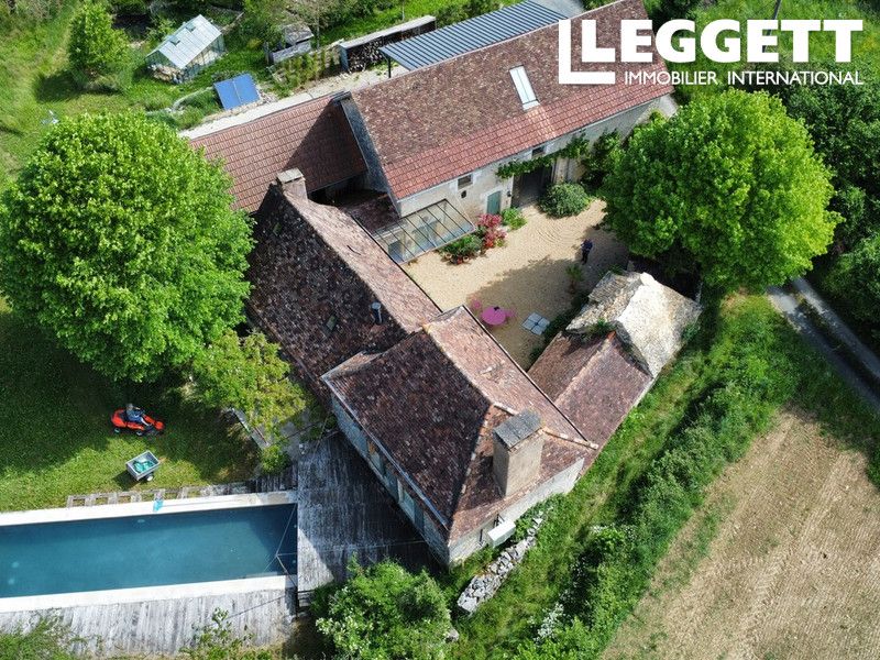 Property photo 1 of 10