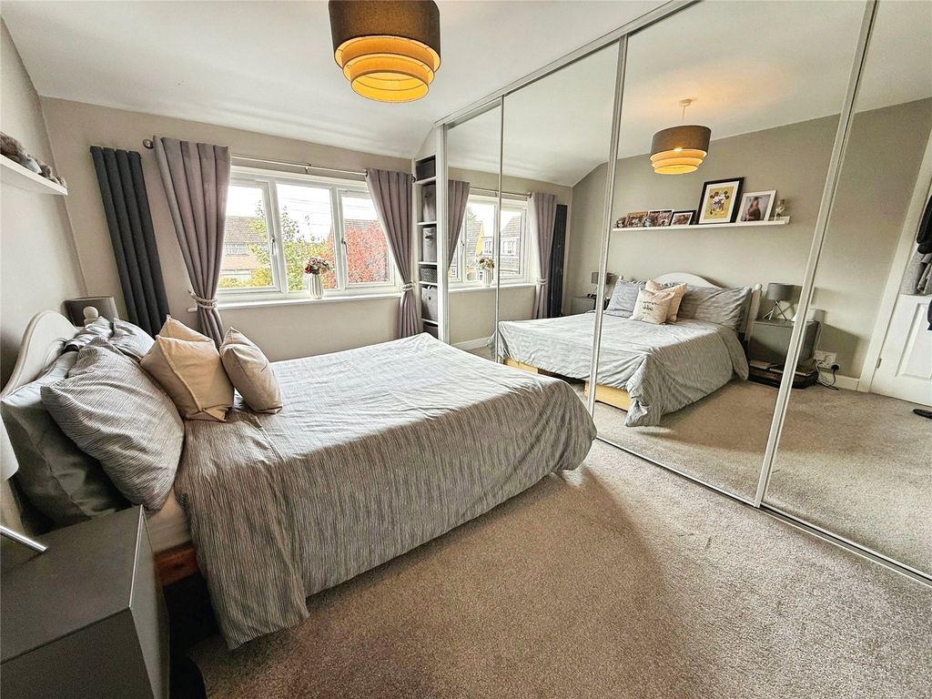 Property photo 3 of 19 Bedroom 1