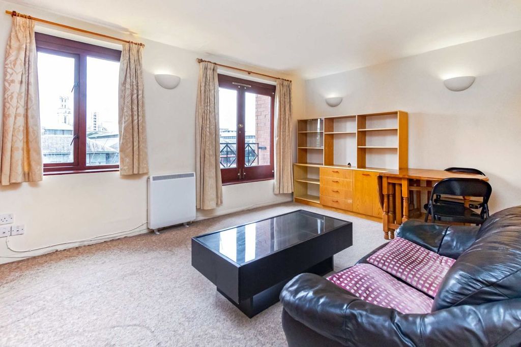 Property photo 2 of 3