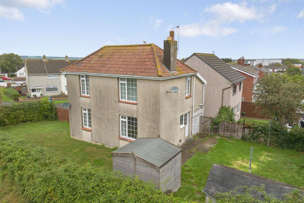 Property photo 1 of 25