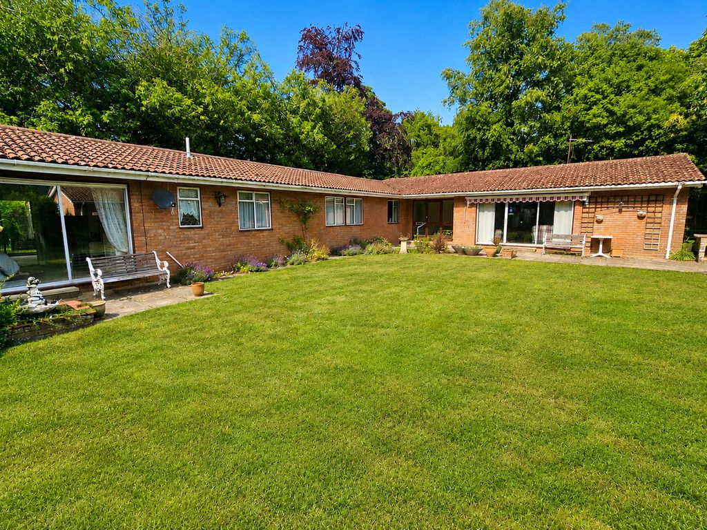 Property photo 1 of 19