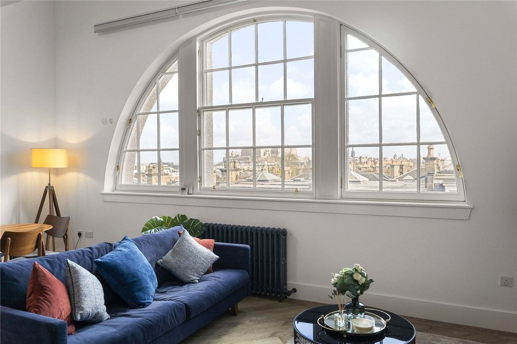 Property photo 2 of 35 Flat79, 26 Viewforth