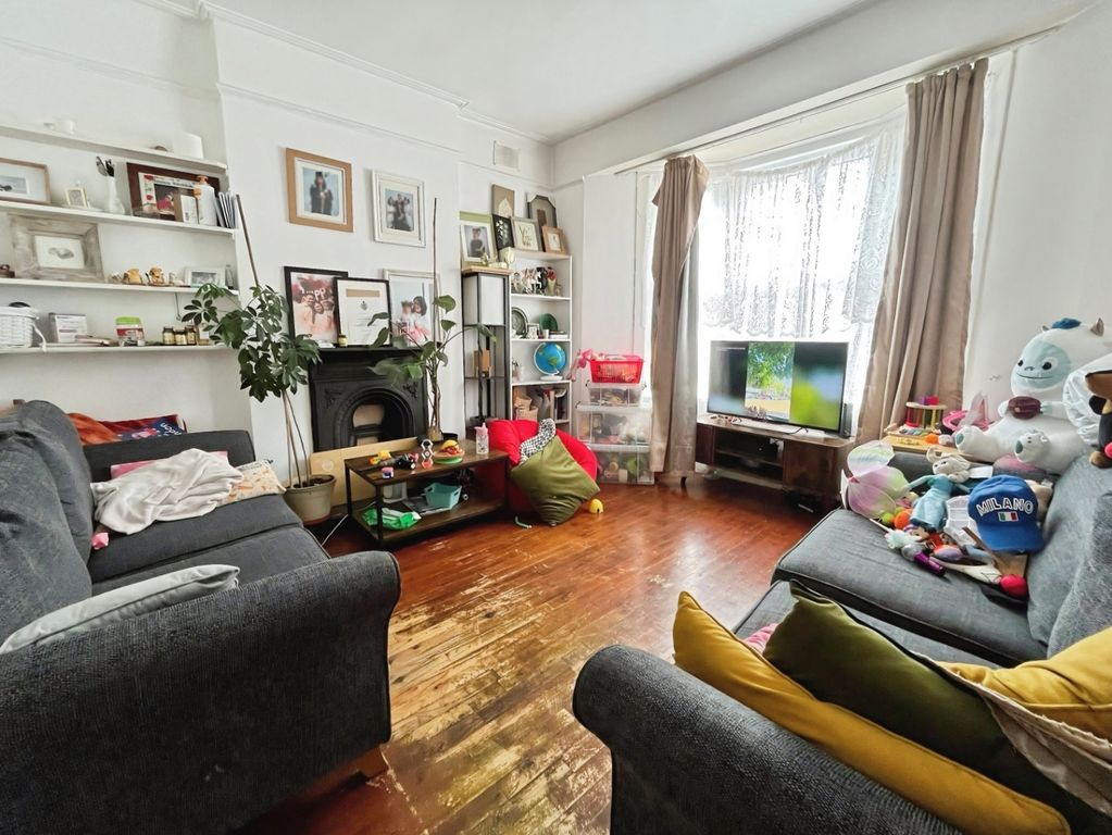 Property photo 1 of 9 Pbox-Img.Jpg