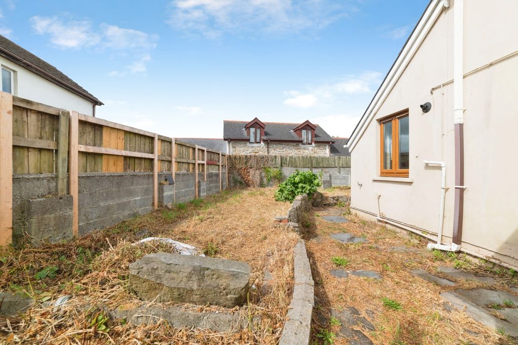Property photo 2 of 18 Pbox-Img.Jpg