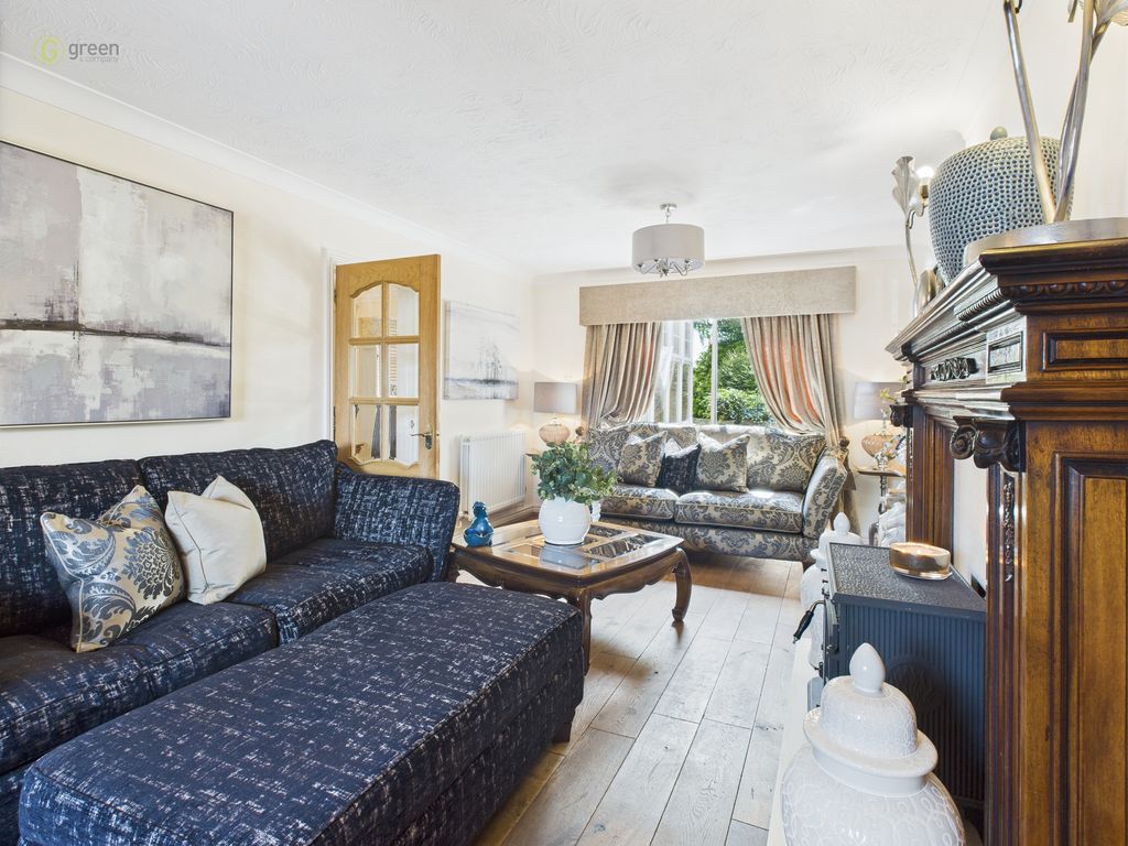 Property photo 3 of 31