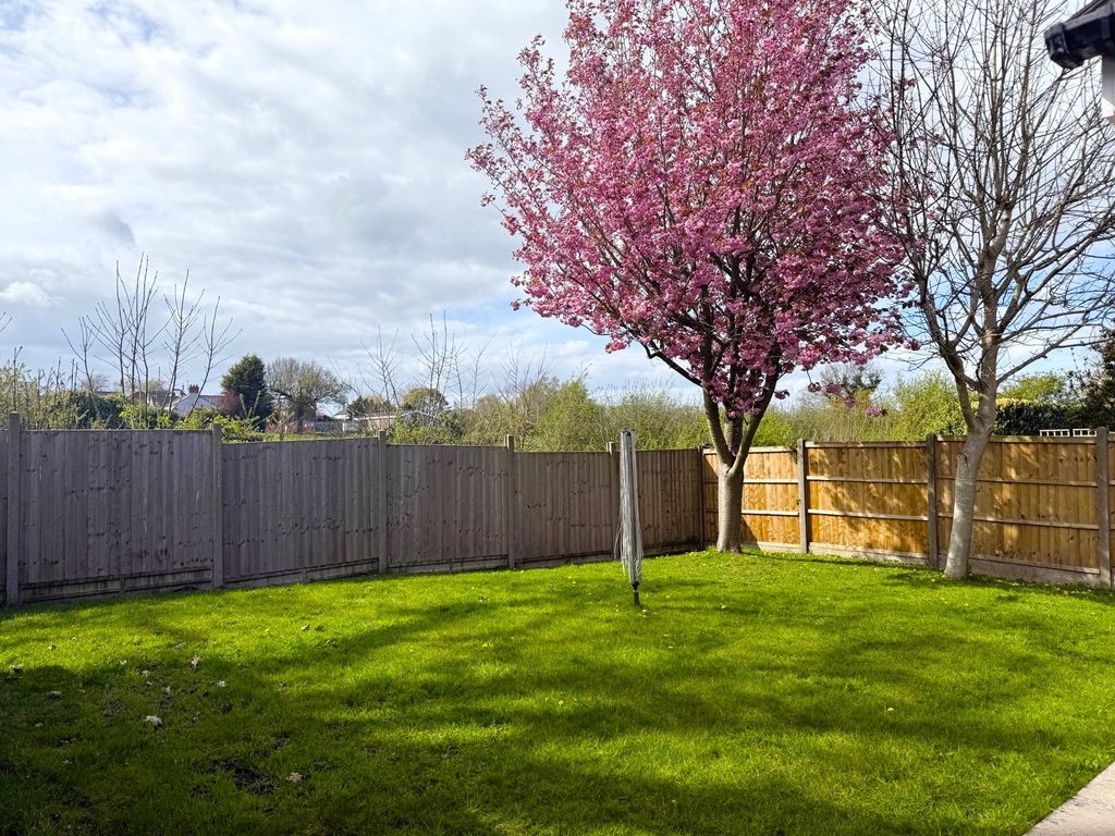 Property photo 2 of 15 Photo 14