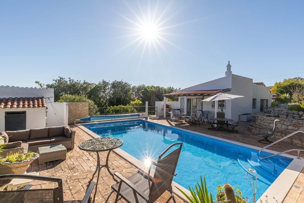 Property photo 1 of 22 Algarve Villa Ptsaov484 1