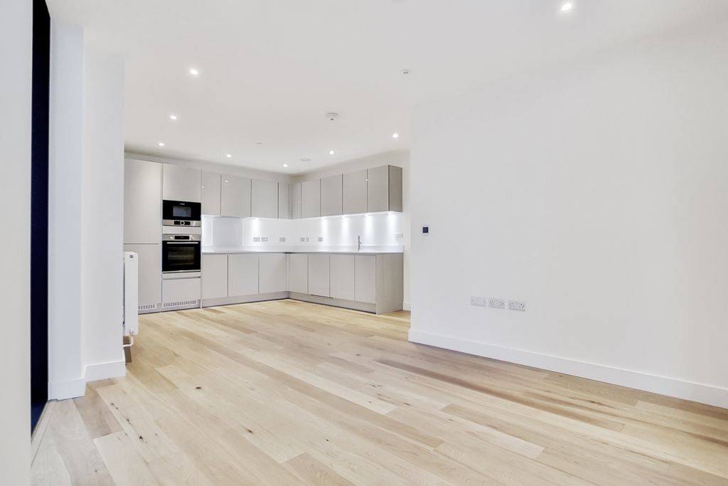 Property photo 1 of 14 5_Kitchen_Recepti...