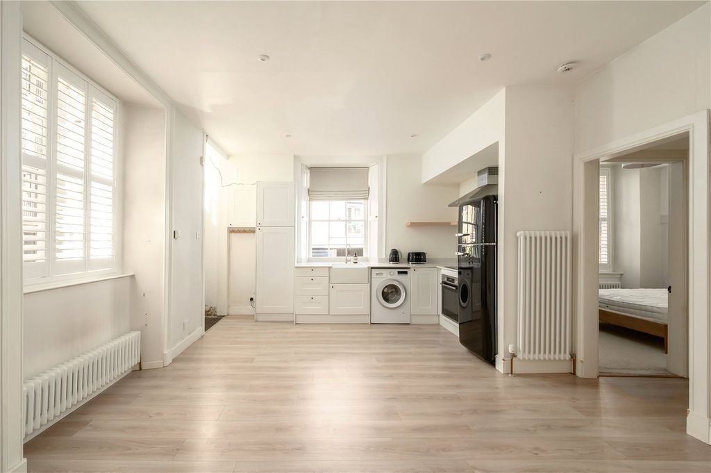 Property photo 2 of 11 Picture No. 07