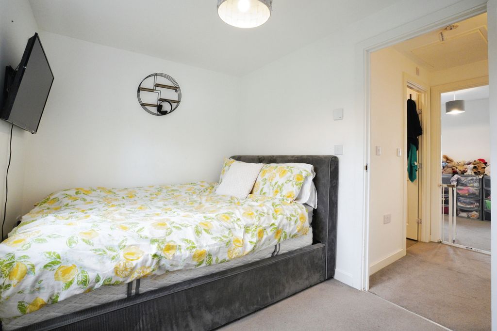 Property photo 2 of 17 Photography