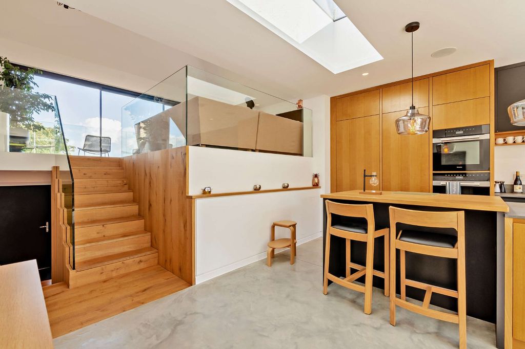 Additional image 7 of 4 bed detached house for saleHill Road, Lewes, East Sussex BN7