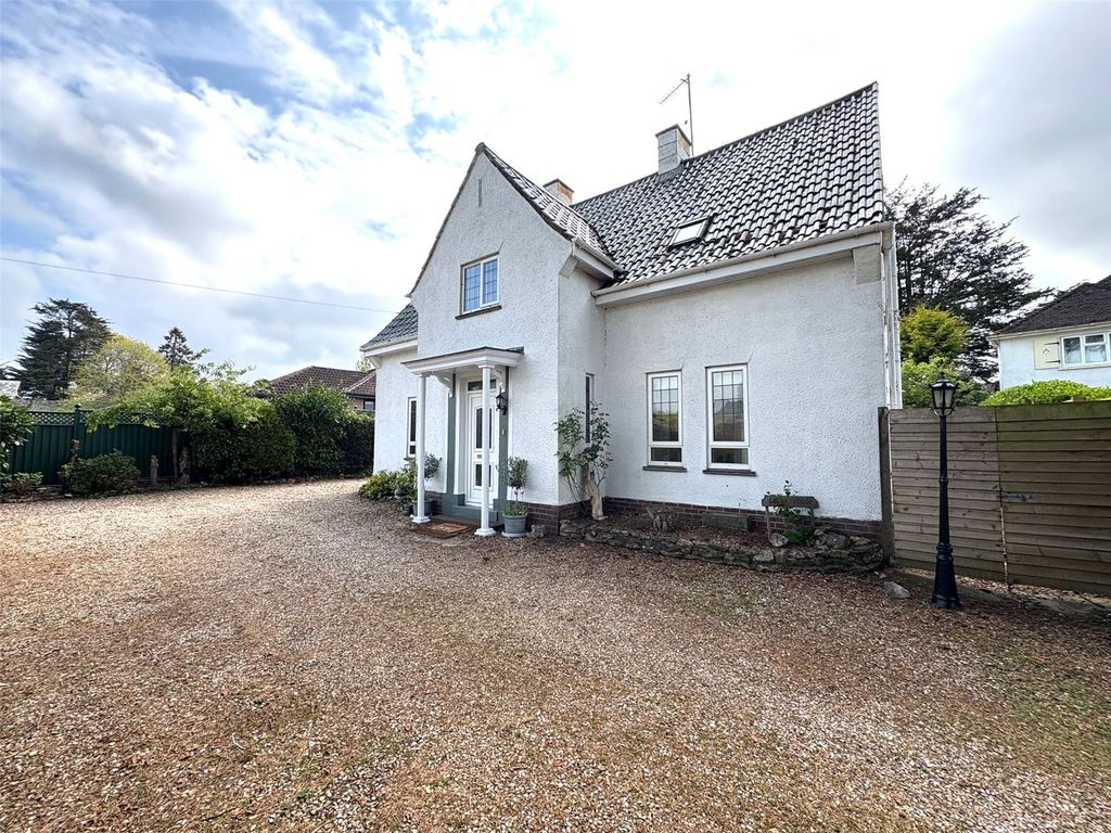 Property photo 1 of 22 Picture No. 24