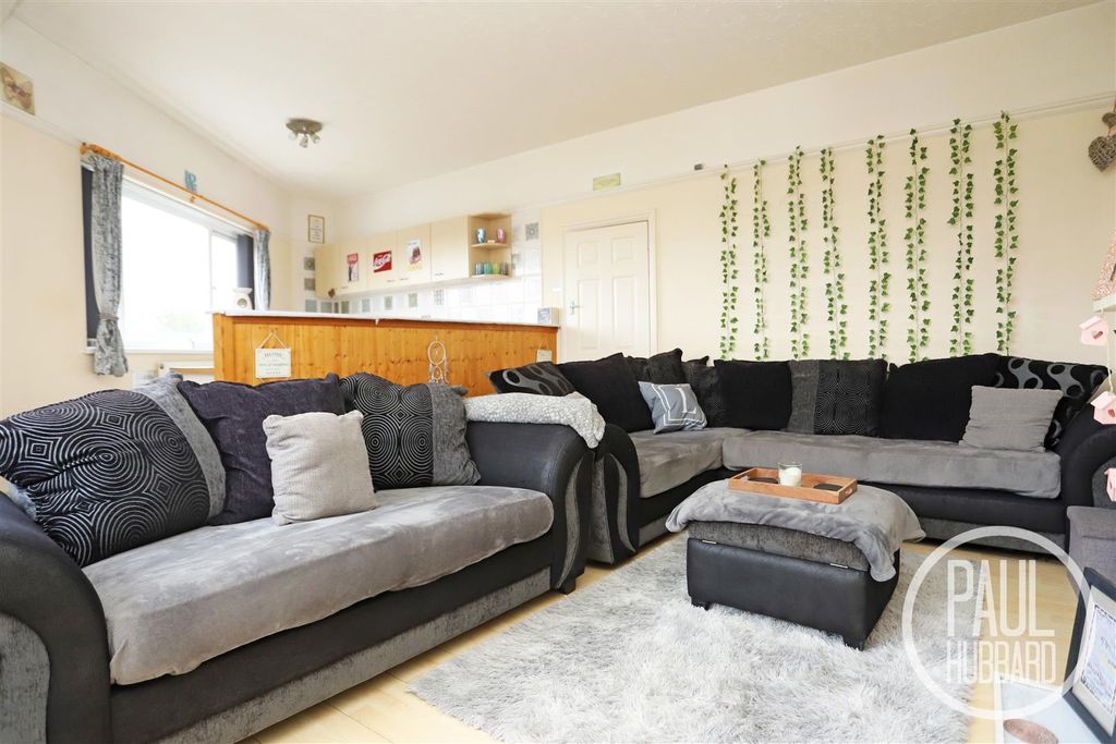 Additional image 5 of 2 bed maisonette for saleJubilee Buildings, London Road, Pakefield NR33